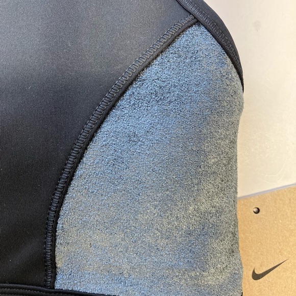 Nike Air Swoosh Sports Bra, Dri-Fit, Medium Support, Black/Silver, S, NWT - Picture 5 of 6